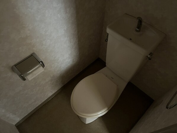 イスズベル八代の物件内観写真